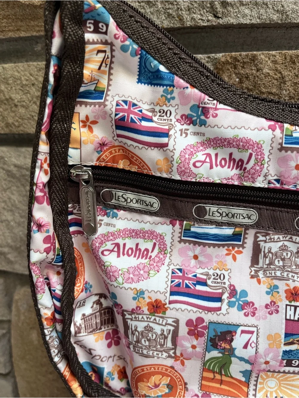 Lesportsac Lei Aloha Classic Hobo Purse Bag Rare Hawaii Postage Print Brown